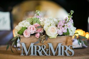 1 mr and mrs wedding centerpiece