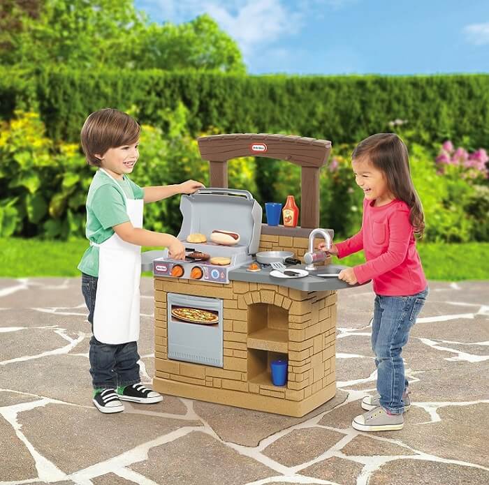 Barbecue set for toddlers