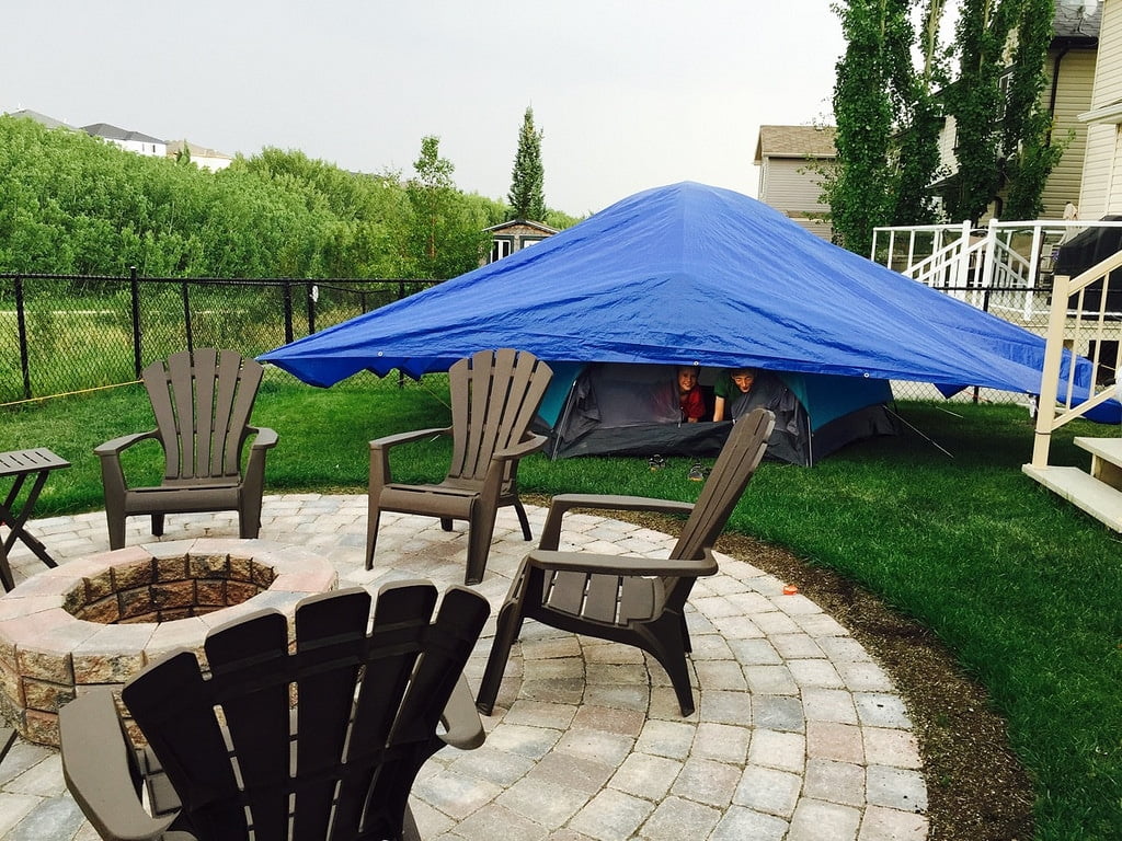 Backyard Camping Ideas That the Whole Family Will Enjoy