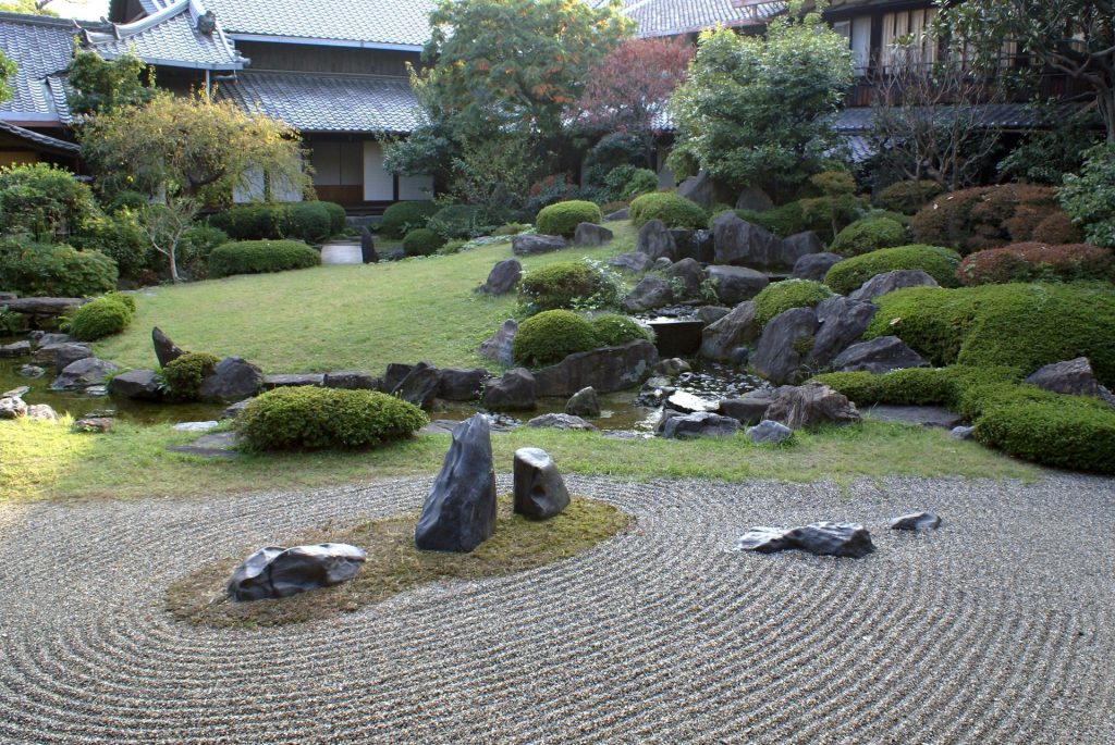 How to Make a Japanese Rock Garden in Your Backyard